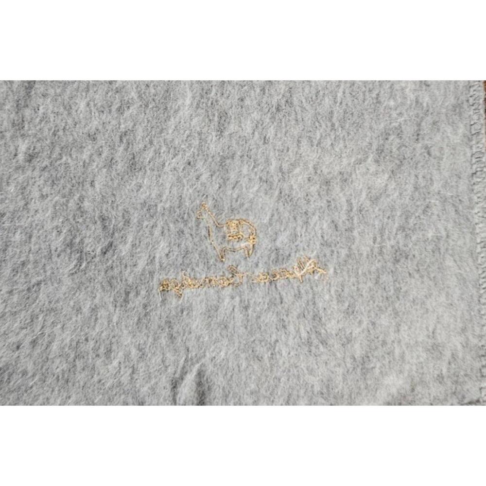 Alpaca Camargo Pale Gray Embroidered Scarf - Picture 2 of 5